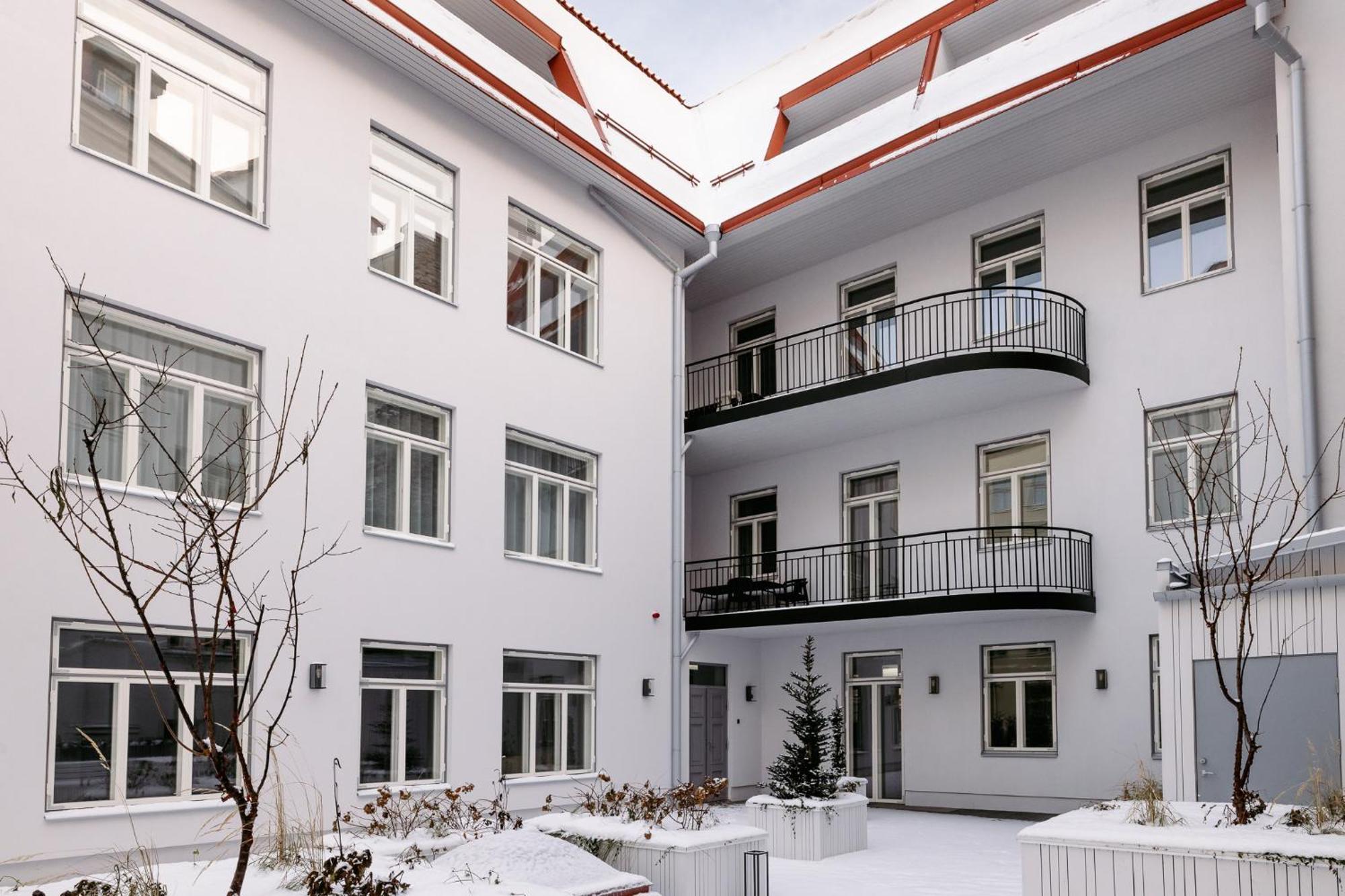 Hestia Apartments Barons Tallinn Exteriör bild