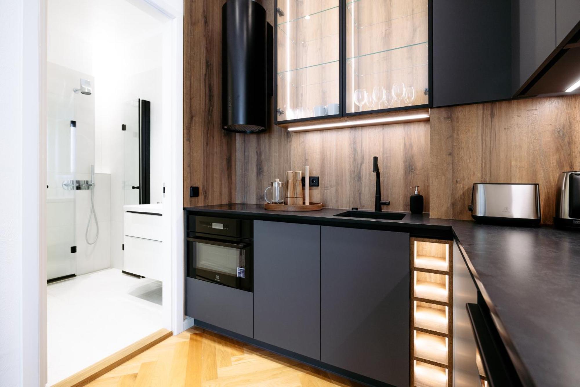 Hestia Apartments Barons Tallinn Exteriör bild